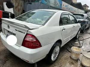 Toyota Corolla 2007 White