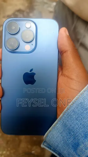 New Apple iPhone 15 Pro 128 GB Blue