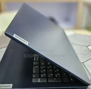 New Laptop Lenovo G770 8GB Intel Xeon SSD 512GB