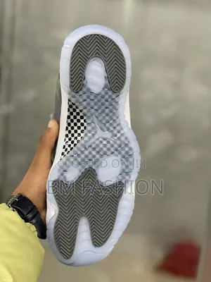 Air Jordan 11 Retro "Cool Grey" With Free Delivery 🛵