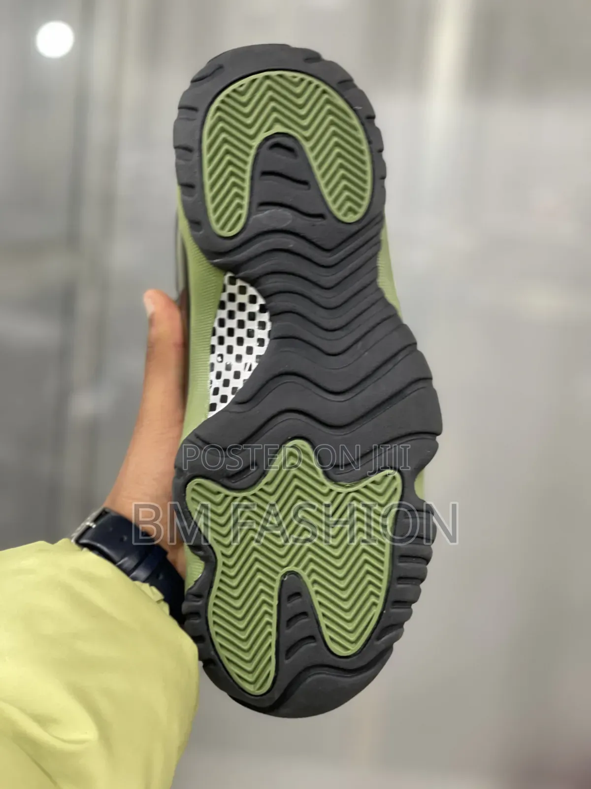 Air Jordan 11 "Olive Green" New Arrivals (100% Quality)