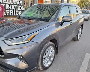 Toyota Highlander Hybrid 2023 Gray