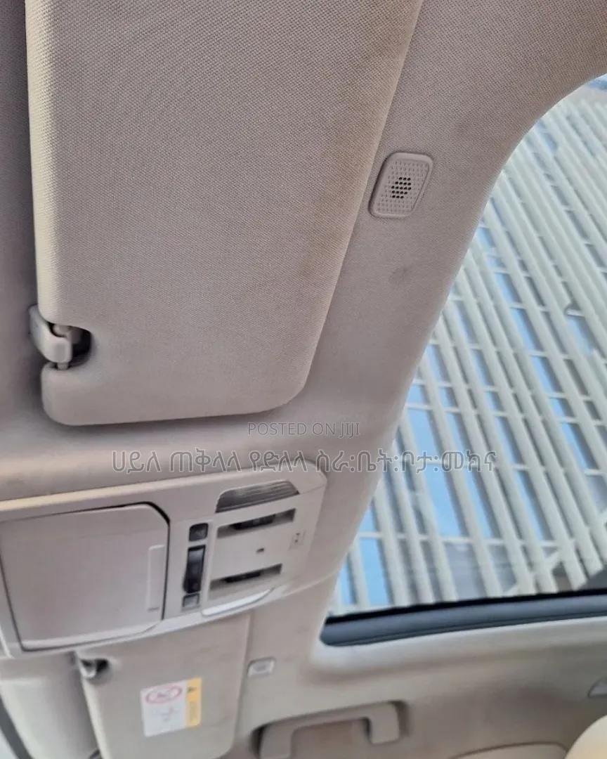 Toyota Highlander Hybrid 2023 Gray