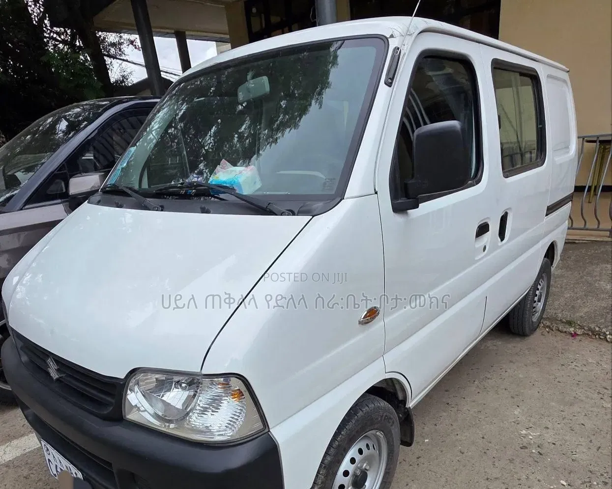 Suzuki Eeco 2024 White