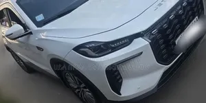 Jetour X70 Plus 2025 White