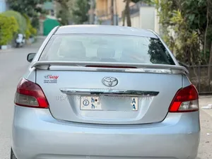 Toyota Yaris 2007 Silver