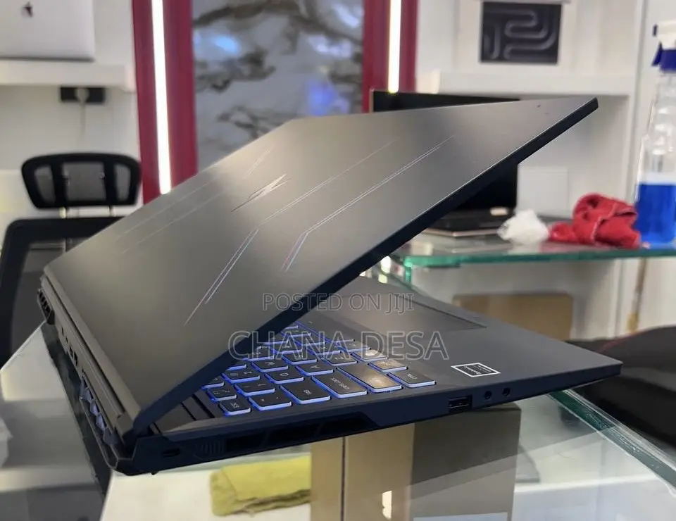 New Laptop Acer 16GB Intel Core i7 SSD 1T