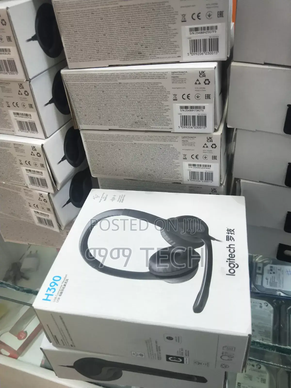 Logitech H390
