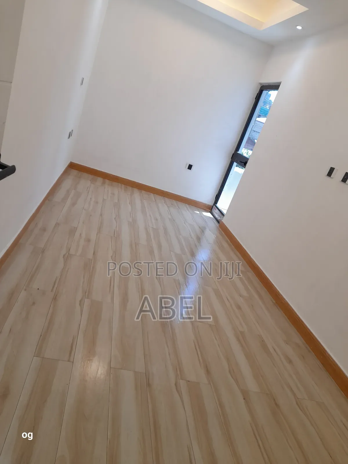 3bdrm Apartment in Visco Real Estate, Bole for sale