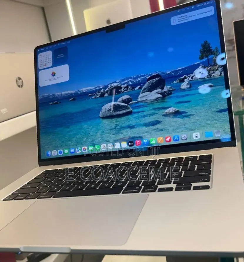 New Laptop Apple MacBook 24GB SSD 512GB