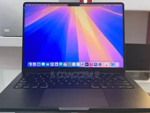 New Laptop Apple MacBook 18GB SSD 512GB
