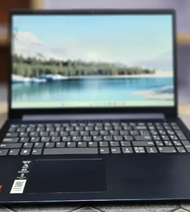 New Laptop Lenovo Ideapad 3 16GB AMD Ryzen 5 SSD 512GB