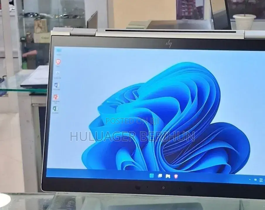 New Laptop HP EliteBook x360 1030 G4 16GB Intel Core i5 SSD 512GB