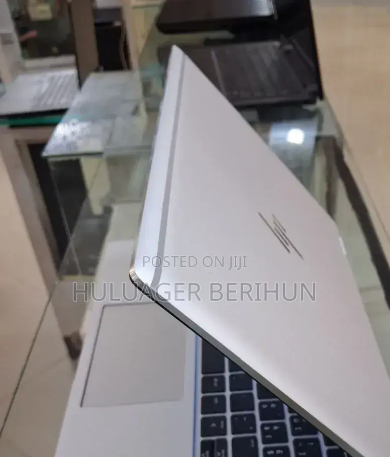 New Laptop HP EliteBook x360 1030 G4 16GB Intel Core i5 SSD 512GB