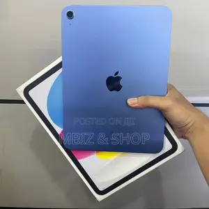 New Apple iPad 10.2 (2021) 64 GB Blue