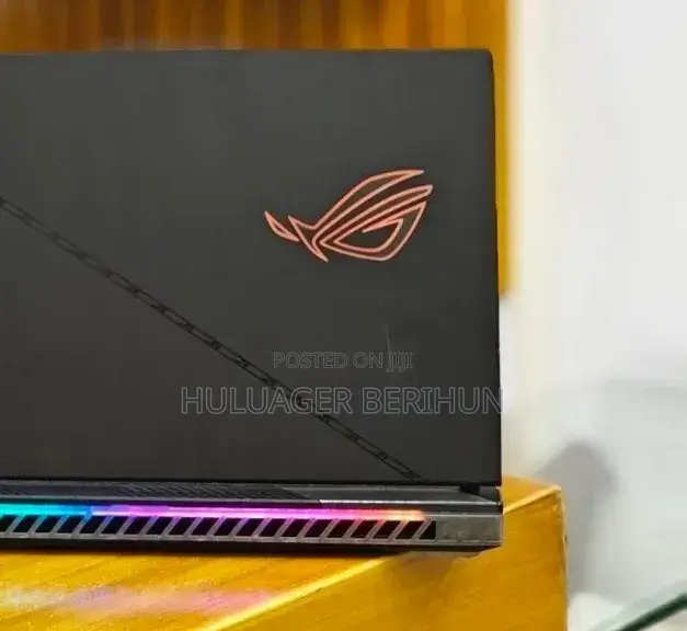 New Laptop Asus ROG Strix G15 16GB Intel Core i9 SSD 1T