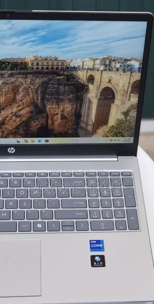 New Laptop HP Stream Notebook 16GB Intel Core i7 SSD 1T