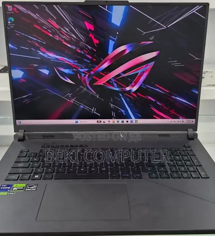New Laptop Asus ROG Strix G17 16GB Intel Core i9 SSD 1T