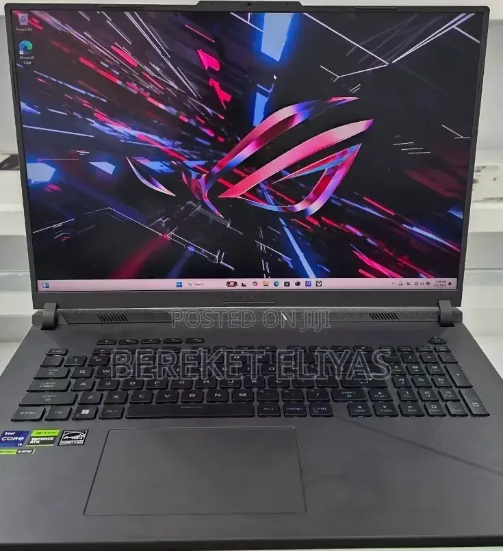New Laptop Asus ROG Strix G17 16GB Intel Core i9 SSD 1T