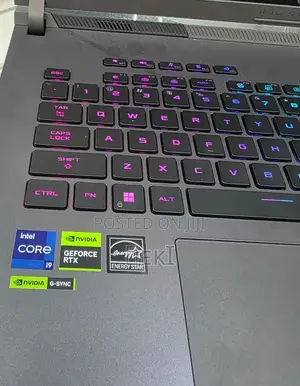New Laptop Asus ROG Strix G17 16GB Intel Core i9 SSD 1T