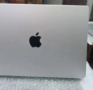 New Laptop Apple MacBook Pro M1 16GB Apple M1 SSD 512GB