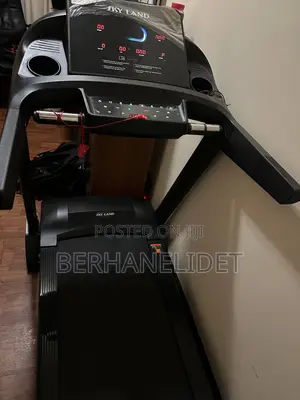 Skyland Treadmill Em-1276