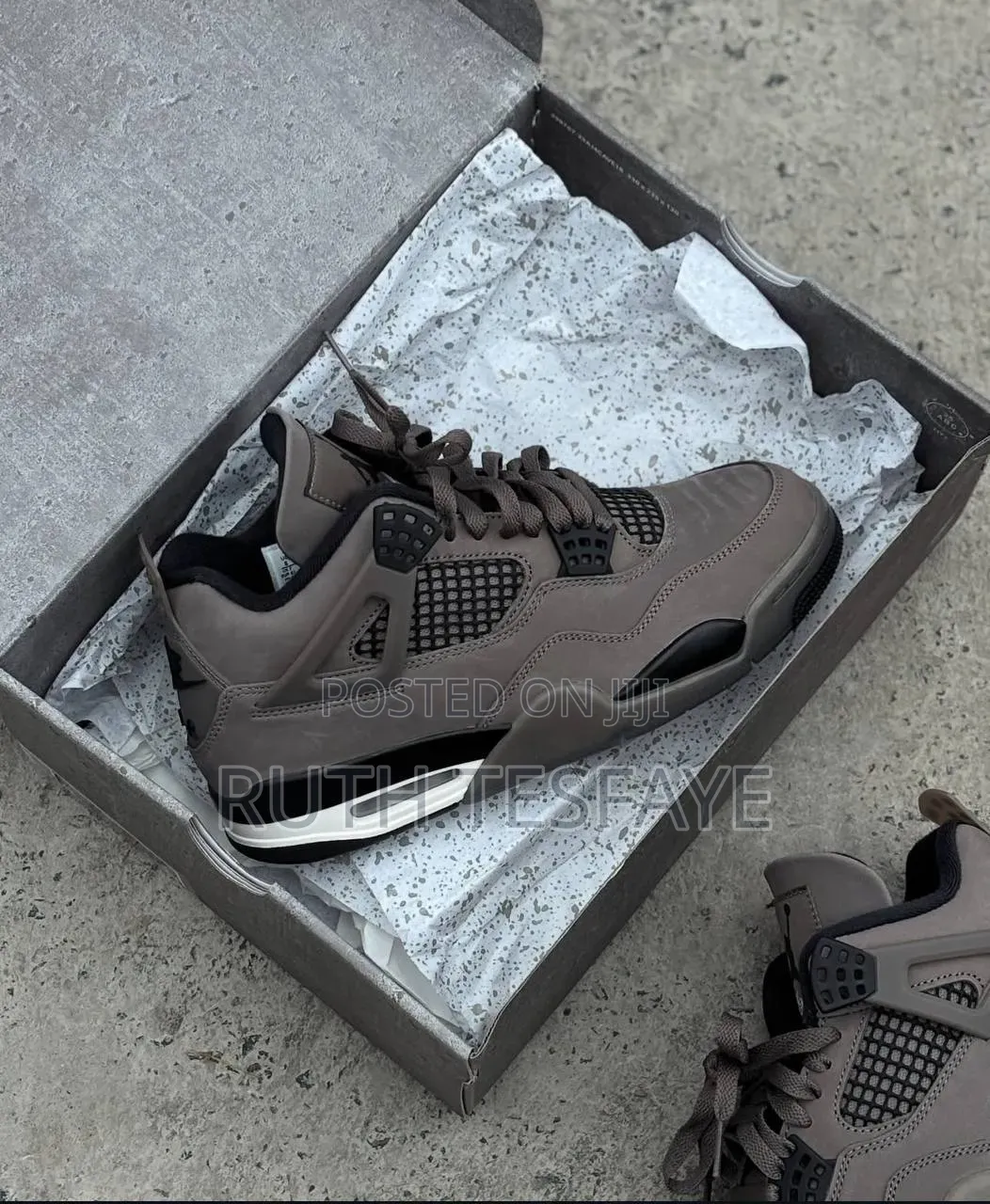 Jordan 4 Cave Stone