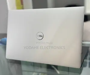 New Laptop Dell XPS 13 8GB Intel Core i5 SSD 512GB