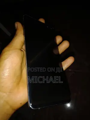 New Samsung Galaxy S10 5G 256 GB Black