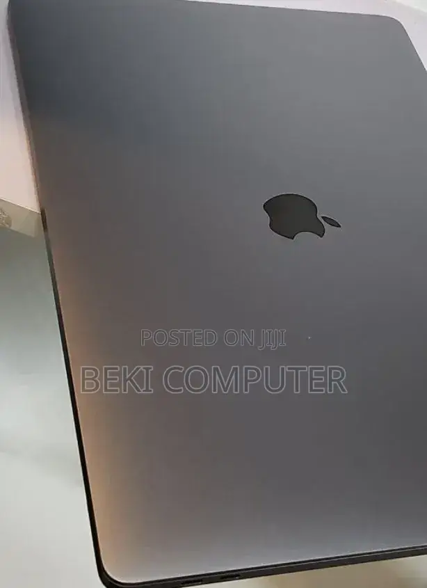 New Laptop Apple MacBook Pro 2019 32GB Intel Core i9 SSD 1T