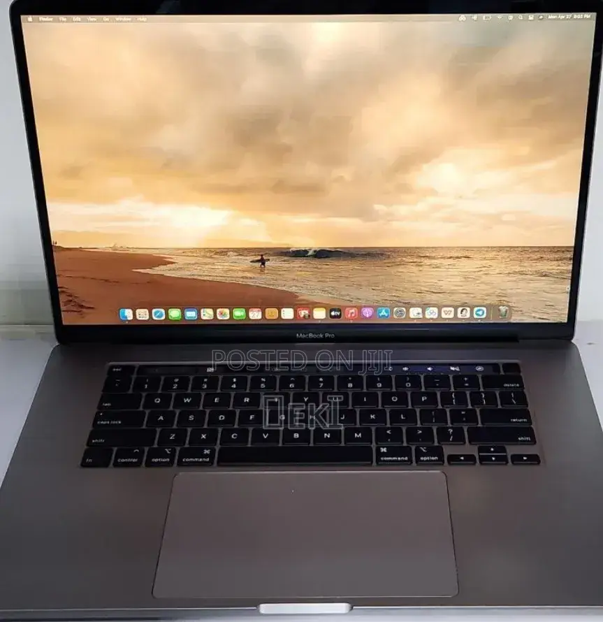 New Laptop Apple MacBook Pro 2019 32GB Intel Core i9 SSD 1T