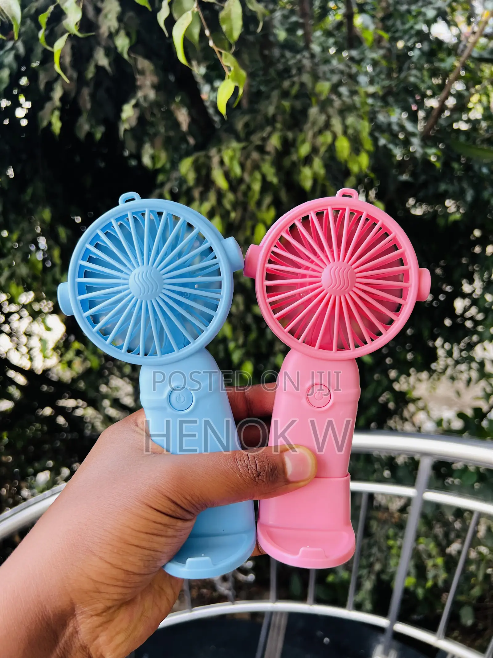 Mini Handheld Fan (Rechargable)