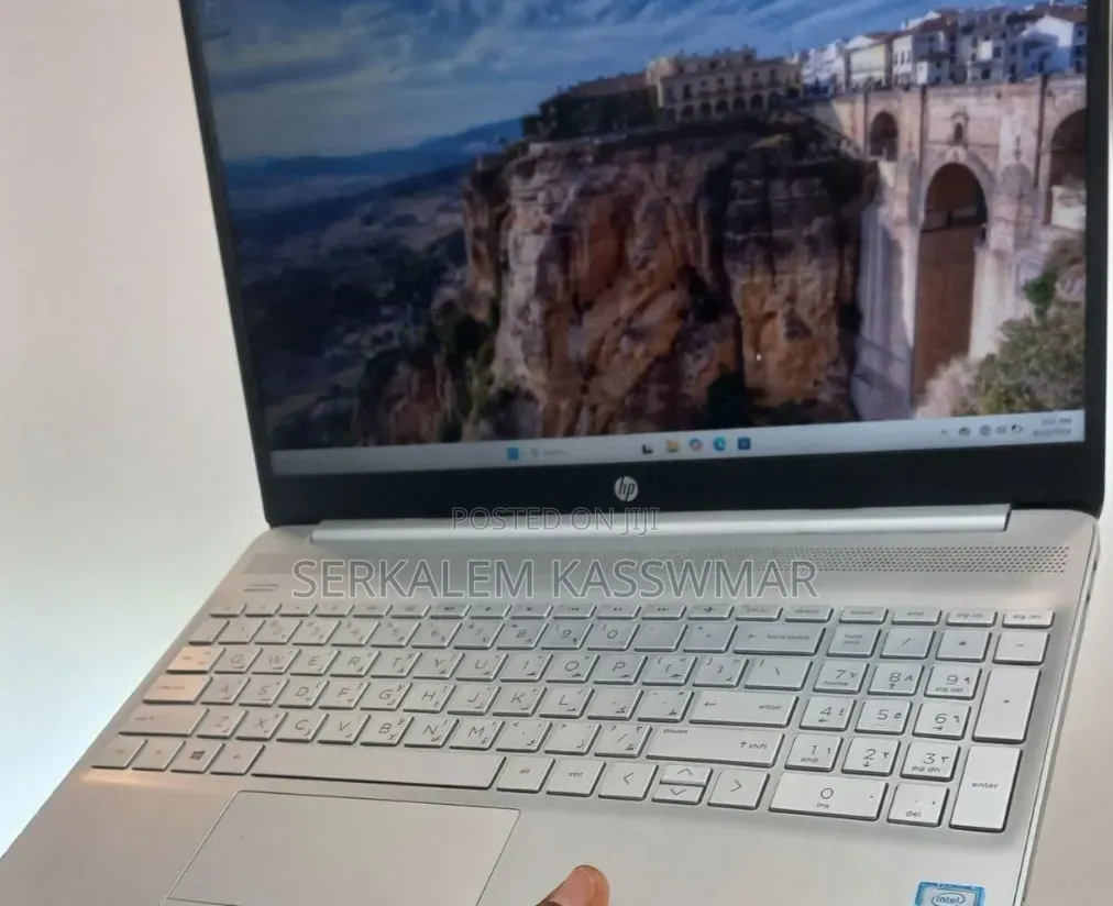 New Laptop HP Stream Notebook 8GB Intel Core i7 HDD+SSD 1T