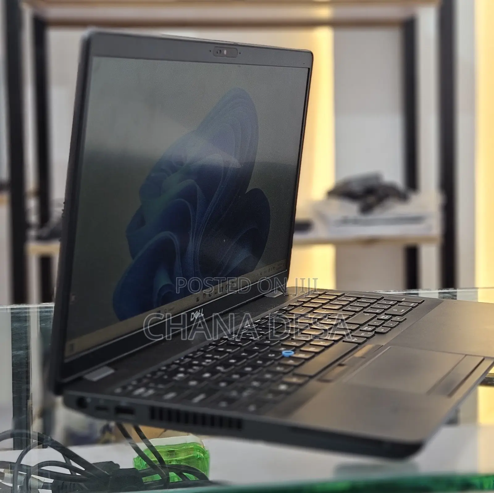 New Laptop Dell 8GB Intel Core i5 SSD 512GB