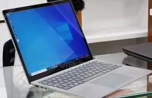 New Laptop Microsoft Surface 16GB Intel Core i7 SSD 256GB