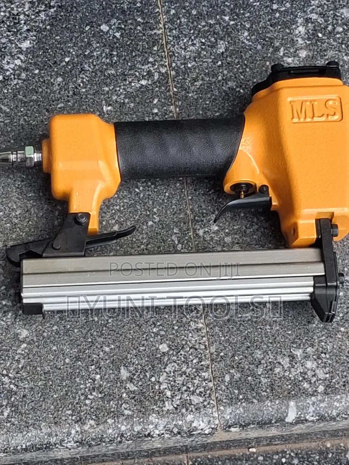 Air Staple Guns