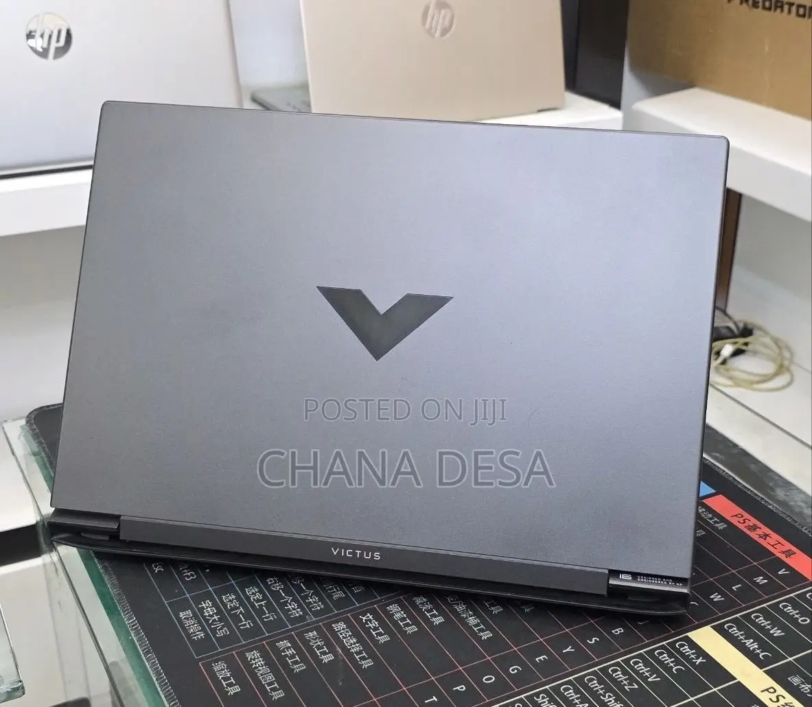 New Laptop HP Victus 16 16GB Intel Core i7 SSD 1T