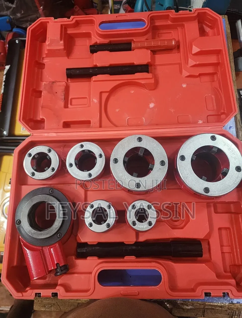 Ratchet Pipetape and Die