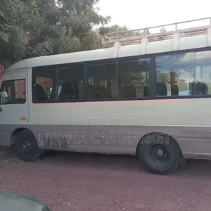 Hyundai County 2003 White
