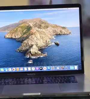 New Laptop Apple MacBook Pro 2018 32GB Intel Core i9 SSD 1T
