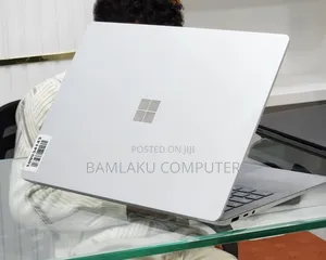 New Laptop Microsoft Surface Laptop 3 16GB Intel Core i7 SSD 256GB