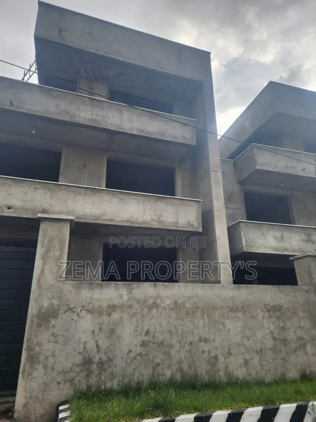 5bdrm House in Kirkos for sale