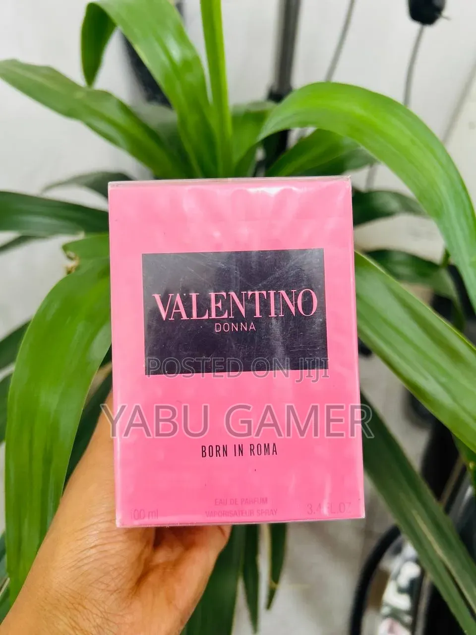 Valentino Donna "Born in Roma"