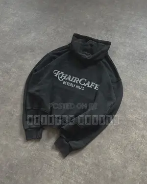 Custom Hoodie – Clean Look, Made Your Way