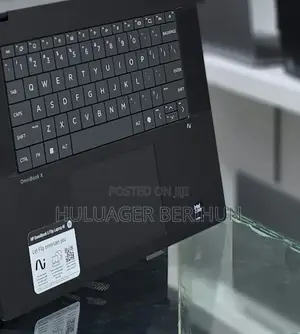 New Laptop HP OmniBook X Flip 16" 16GB Intel Core i7 SSD 1T