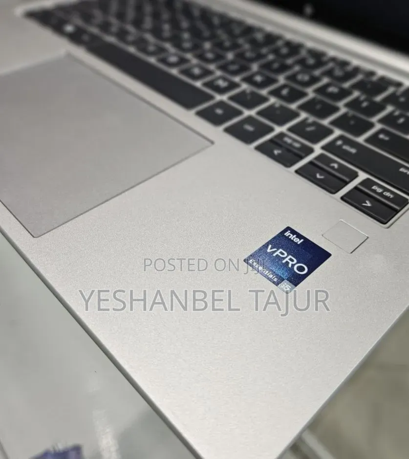 New Laptop HP EliteBook 840 G10 16GB Intel Core i5 SSD 512GB