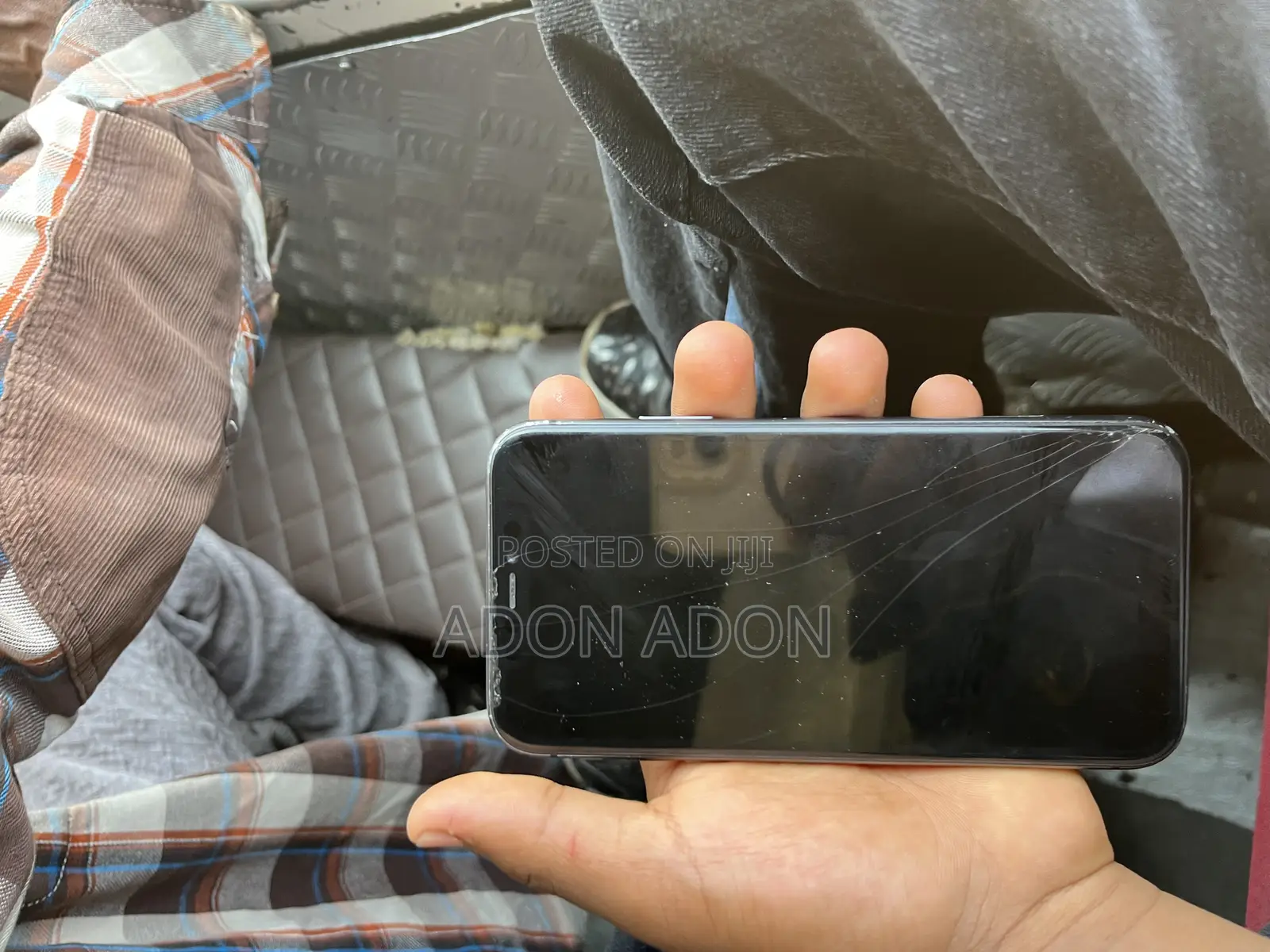 Apple iPhone 11 64 GB Black