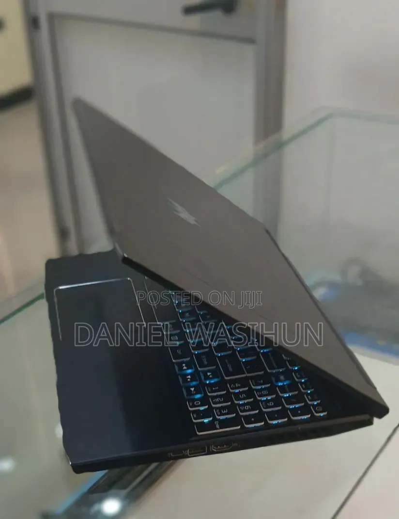 New Laptop Acer Predator 15 16GB Intel Core i7 SSD 512GB