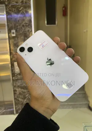 Apple iPhone 13 128 GB White
