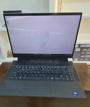 New Laptop Alienware X16 16GB Intel Core Ultra 7 SSD 1T